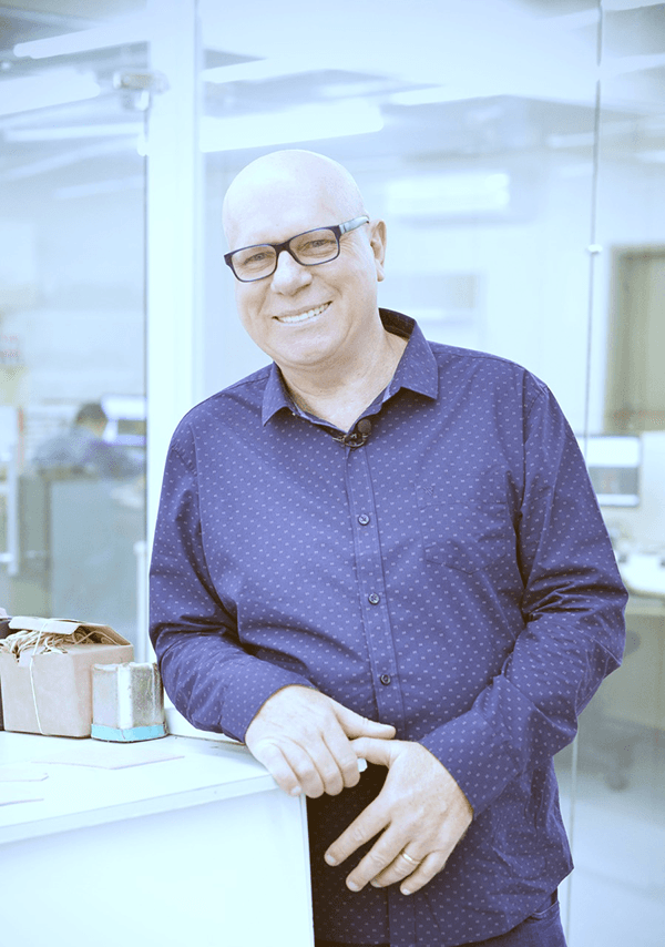 Mario SpaniolCEO y Fundador de la Empresa